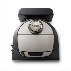 Neato D7 App-Controlled Robot Vacuum